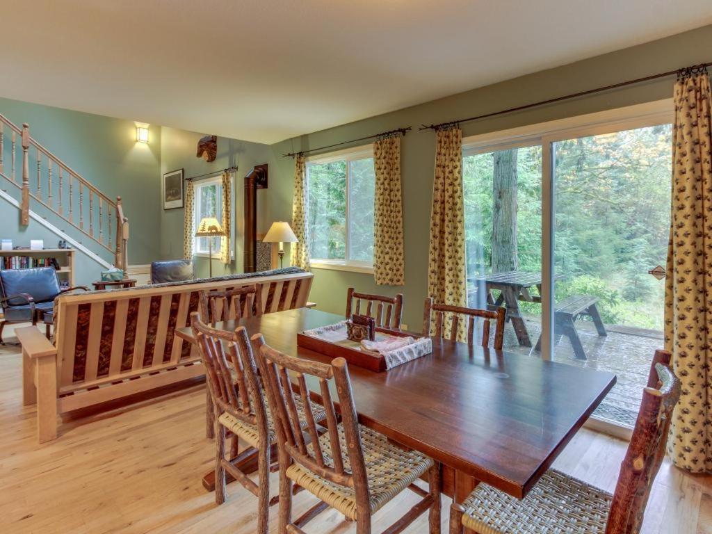 Roaring River Retreat Welches 외부 사진